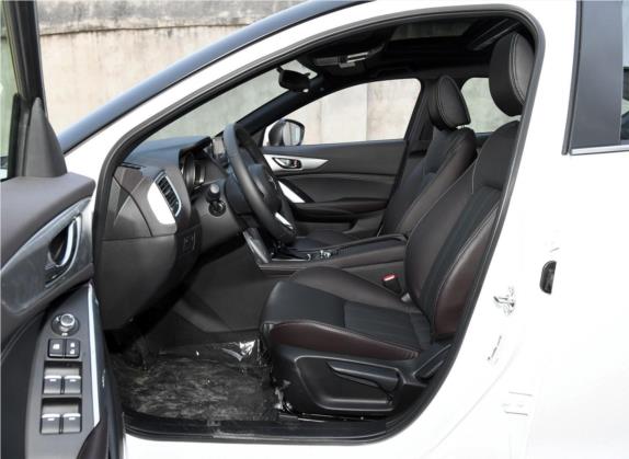 马自达CX-4 2018款 2.0L 自动两驱蓝天品位升级版 国V 车厢座椅   前排空间