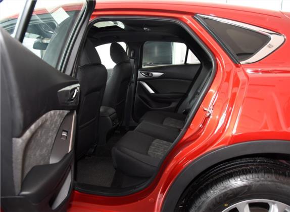 马自达CX-4 2018款 2.0L 自动两驱智领科技版 国V 车厢座椅   后排空间