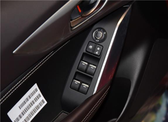马自达CX-4 2018款 2.0L 自动两驱蓝天品位升级版 国VI 车厢座椅   门窗控制