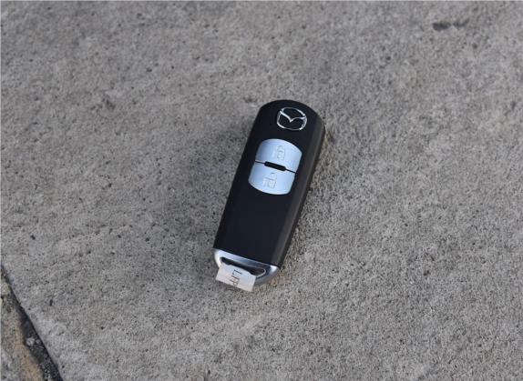 马自达CX-4 2020款 2.0L 自动两驱蓝天活力版 其他细节类   钥匙