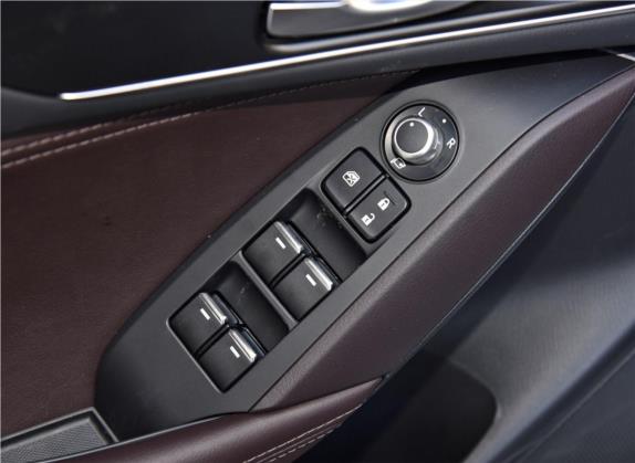 马自达CX-4 2020款 2.0L 自动两驱蓝天领先版 车厢座椅   门窗控制