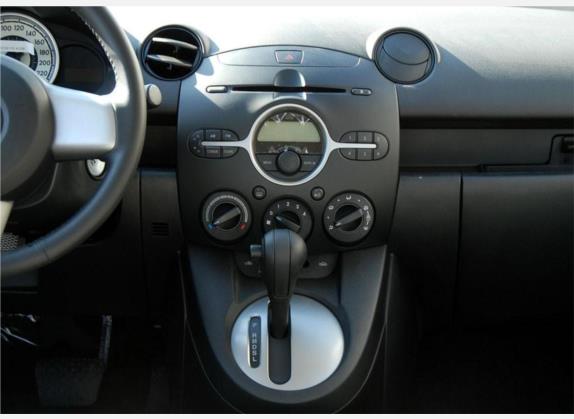 马自达2 2008款 1.5L 自动豪华型 中控类   中控台