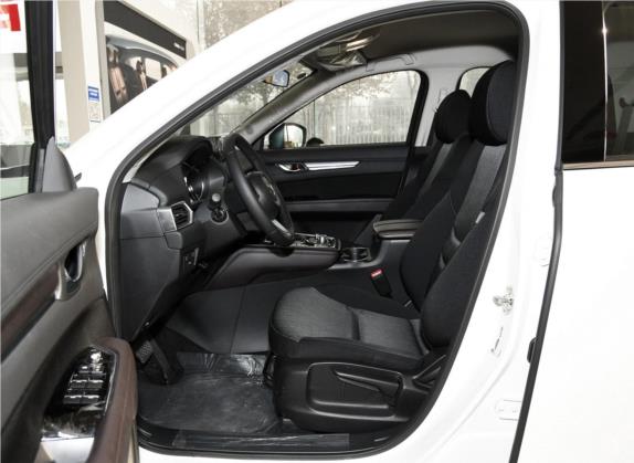 马自达CX-8 2019款 2.5L 两驱豪华型 车厢座椅   前排空间
