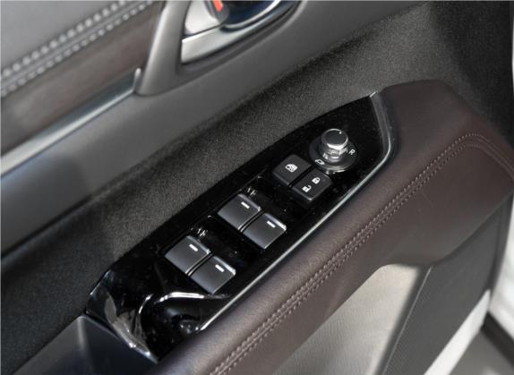 马自达CX-8 2019款 2.5L 两驱豪华型 车厢座椅   门窗控制