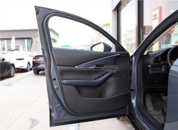 马自达CX-30 2020款 2.0L 自动嘉悦型 车厢座椅   前门板
