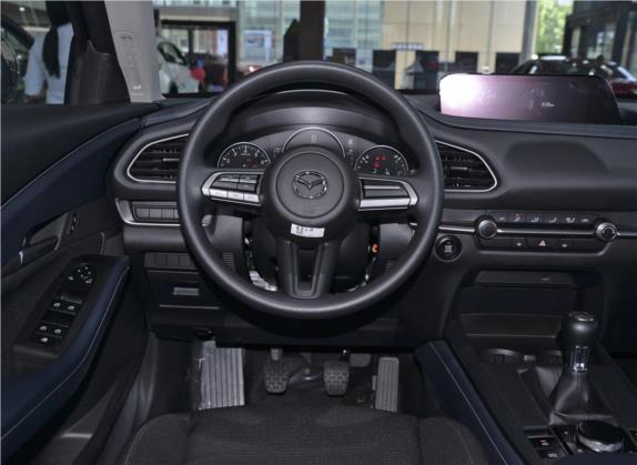 马自达CX-30 2020款 2.0L 手动尚悦型 中控类   驾驶位