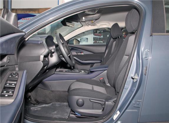马自达CX-30 2020款 2.0L 自动尚悦型 车厢座椅   前排空间