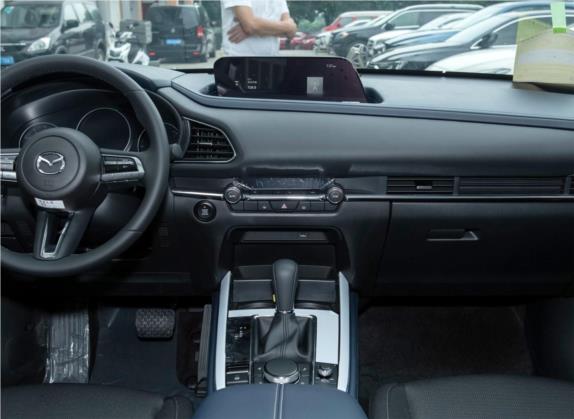 马自达CX-30 2020款 2.0L 自动雅悦型 中控类   中控台