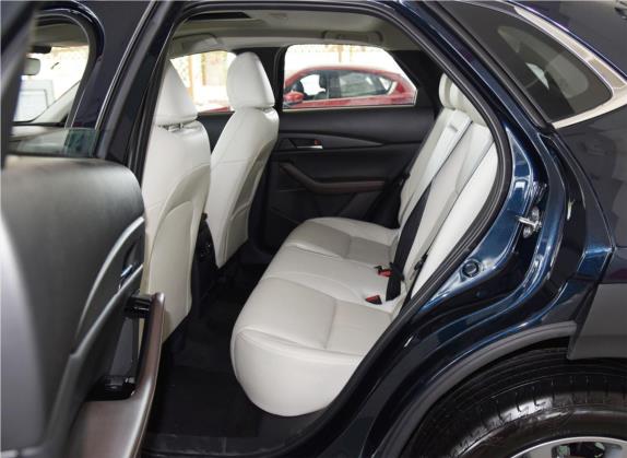 马自达CX-30 2020款 2.0L 自动尊悦型 车厢座椅   后排空间