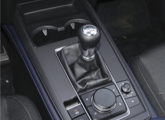 马自达CX-30 2021款 2.0L 手动尚悦型 中控类   挡把