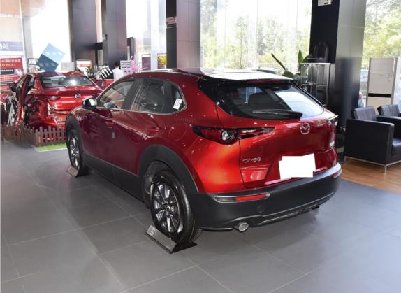 马自达CX-30 2021款 2.0L 自动尚悦型 外观   斜后