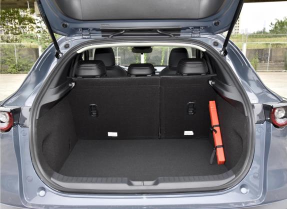 马自达CX-30 2021款 2.0L 自动雅悦型 车厢座椅   后备厢