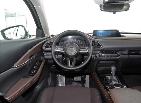 马自达CX-30 2021款  2.0L 自动嘉悦型 中控类   驾驶位