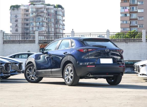 马自达CX-30 2022款 2.0L 自动雅悦型 外观   斜后