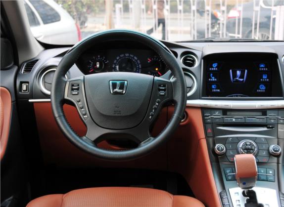 大7 SUV 2011款 2.2T 四驱智尊型 中控类   驾驶位