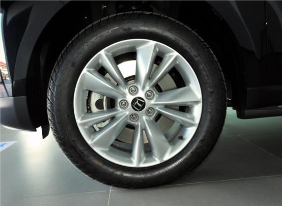 大7 SUV 2011款 2.0T 两驱新创型 其他细节类   前轮