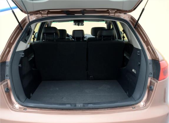 大7 SUV 2011款 2.2T 四驱旗舰型 车厢座椅   后备厢