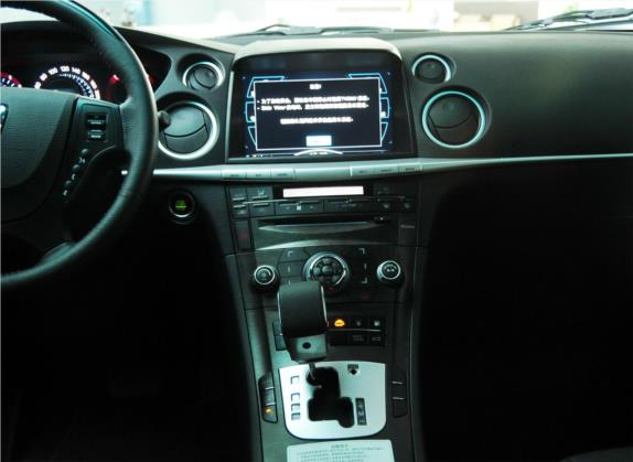 大7 SUV 2012款 2.2T 两驱旗舰型 中控类   中控台
