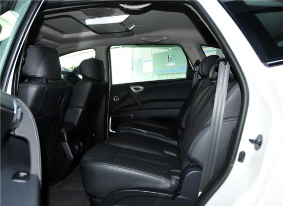 大7 SUV 2012款 2.2T 两驱旗舰型 车厢座椅   后排空间