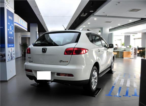 大7 SUV 2012款 2.2T 两驱旗舰型 外观   斜后