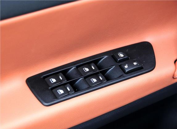 大7 SUV 2012款 锋芒限量版 2.2T 两驱智慧型 车厢座椅   门窗控制