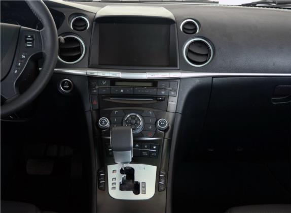 大7 SUV 2012款 锋芒限量版 2.2T 四驱旗舰型 中控类   中控台
