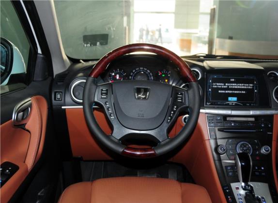 大7 SUV 2013款 锋芒限量版 2.2T 两驱智慧型 中控类   驾驶位