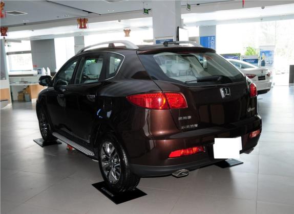 大7 SUV 2014款 2.2T 超级锋芒版 外观   斜后