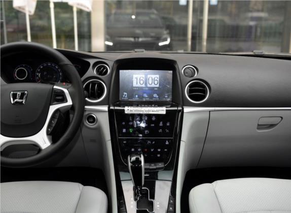 大7 SUV 2014款 2.2T 四驱旗舰型 中控类   中控台