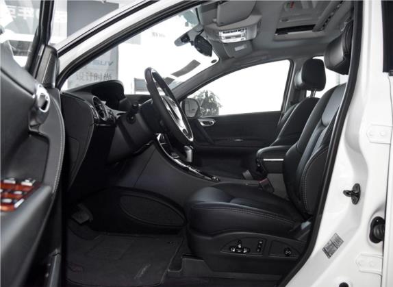大7 SUV 2015款 2.2T 两驱智慧型 车厢座椅   前排空间