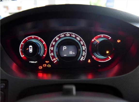 大7 SUV 2015款 2.2T 两驱智慧型 中控类   仪表盘