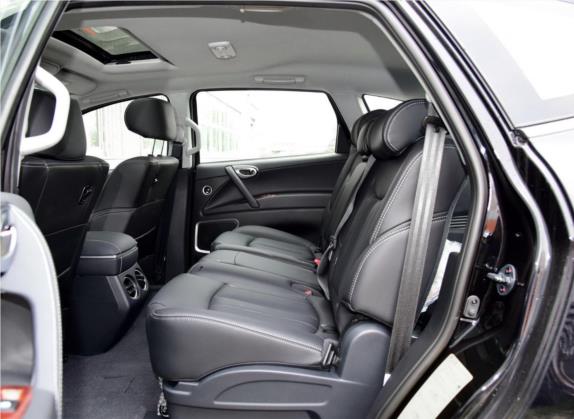 大7 SUV 2015款 2.2T 两驱智尊型 车厢座椅   后排空间