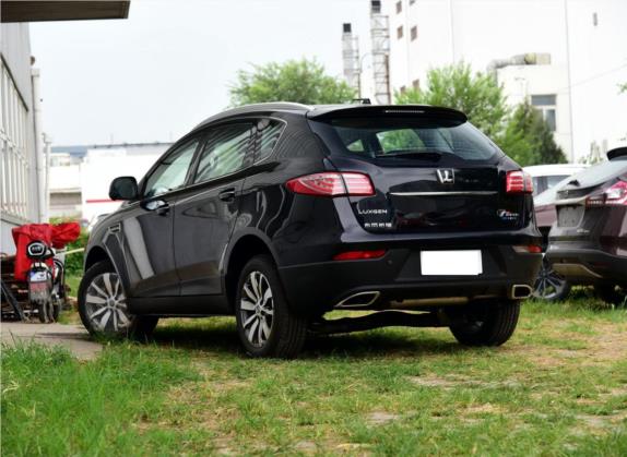 大7 SUV 2015款 2.2T 两驱智尊型 外观   斜后