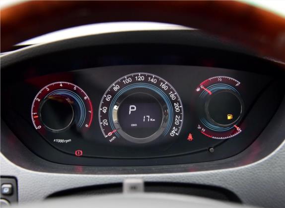 大7 SUV 2015款 2.2T 两驱智尊型 中控类   仪表盘