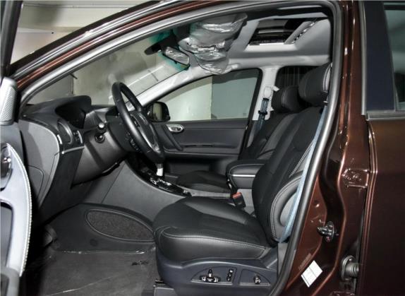 大7 SUV 2016款 2.2T 两驱智尊型 车厢座椅   前排空间