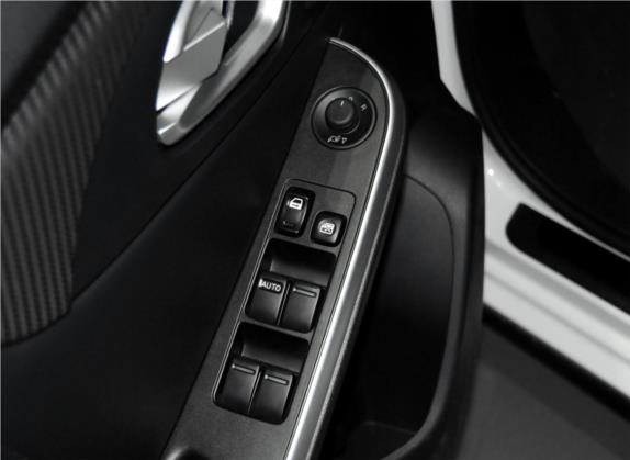 纳5 2014款 舞动限量版 1.8T 自动豪华型 车厢座椅   门窗控制