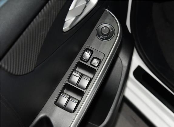 纳5 2014款 舞动限量版 1.8T 自动尊贵型 车厢座椅   门窗控制