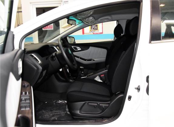 纳5 2015款 1.8T 手动智慧型 车厢座椅   前排空间