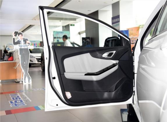 纳5 2015款 1.8T 自动智慧型 车厢座椅   前门板