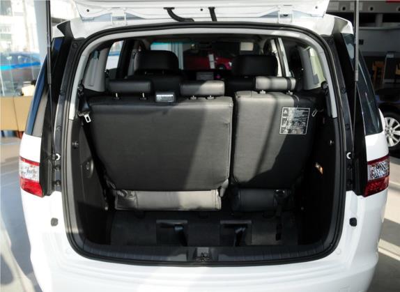 大7 MPV 2013款 2.0T 豪华型 车厢座椅   后备厢