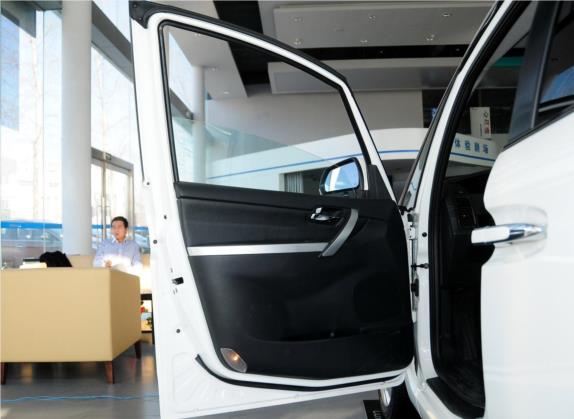 大7 MPV 2013款 2.0T 豪华型 车厢座椅   前门板