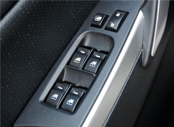 大7 MPV 2013款 2.0T 行政型 车厢座椅   门窗控制