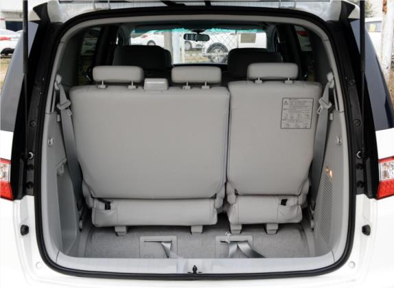 大7 MPV 2015款 2.0T 精英型 车厢座椅   后备厢