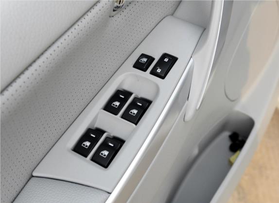 大7 MPV 2015款 2.0T 精英型 车厢座椅   门窗控制