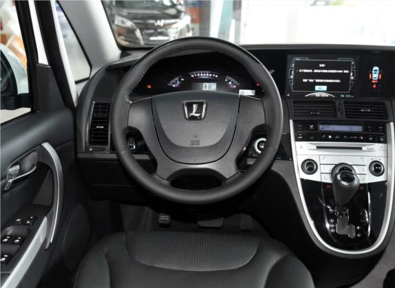 大7 MPV 2015款 2.0T 商务型 中控类   驾驶位