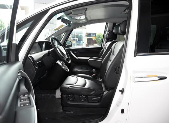 大7 MPV 2015款 2.0T 商务型 车厢座椅   前排空间