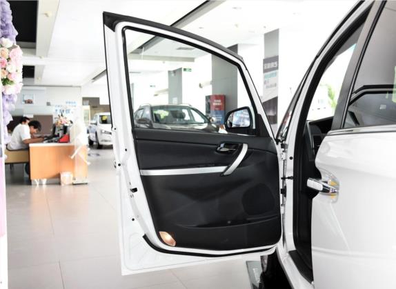 大7 MPV 2015款 2.0T 商务型 车厢座椅   前门板