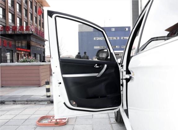 大7 MPV 2016款 2.2T 智享型 车厢座椅   前门板