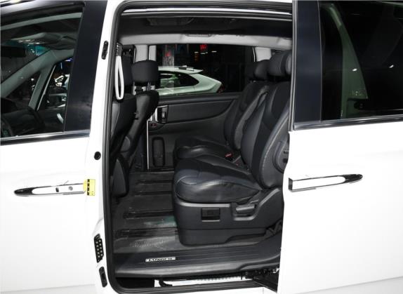 大7 MPV 2019款 2.0T 舒享型 车厢座椅   后排空间