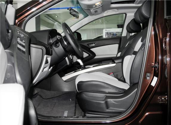 优6 SUV 2014款 2.0T 智尊型 车厢座椅   前排空间